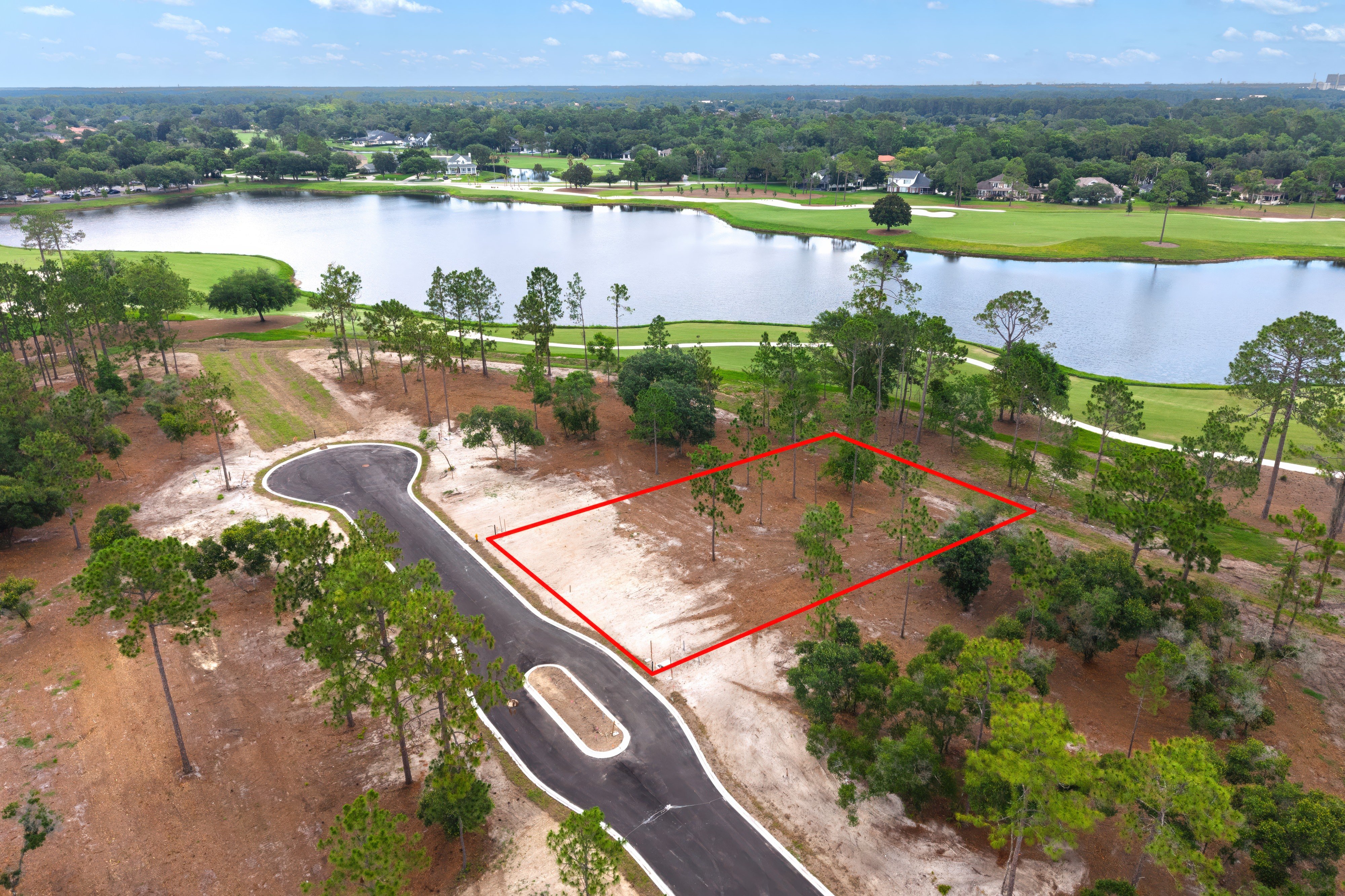 lot 59 image 3