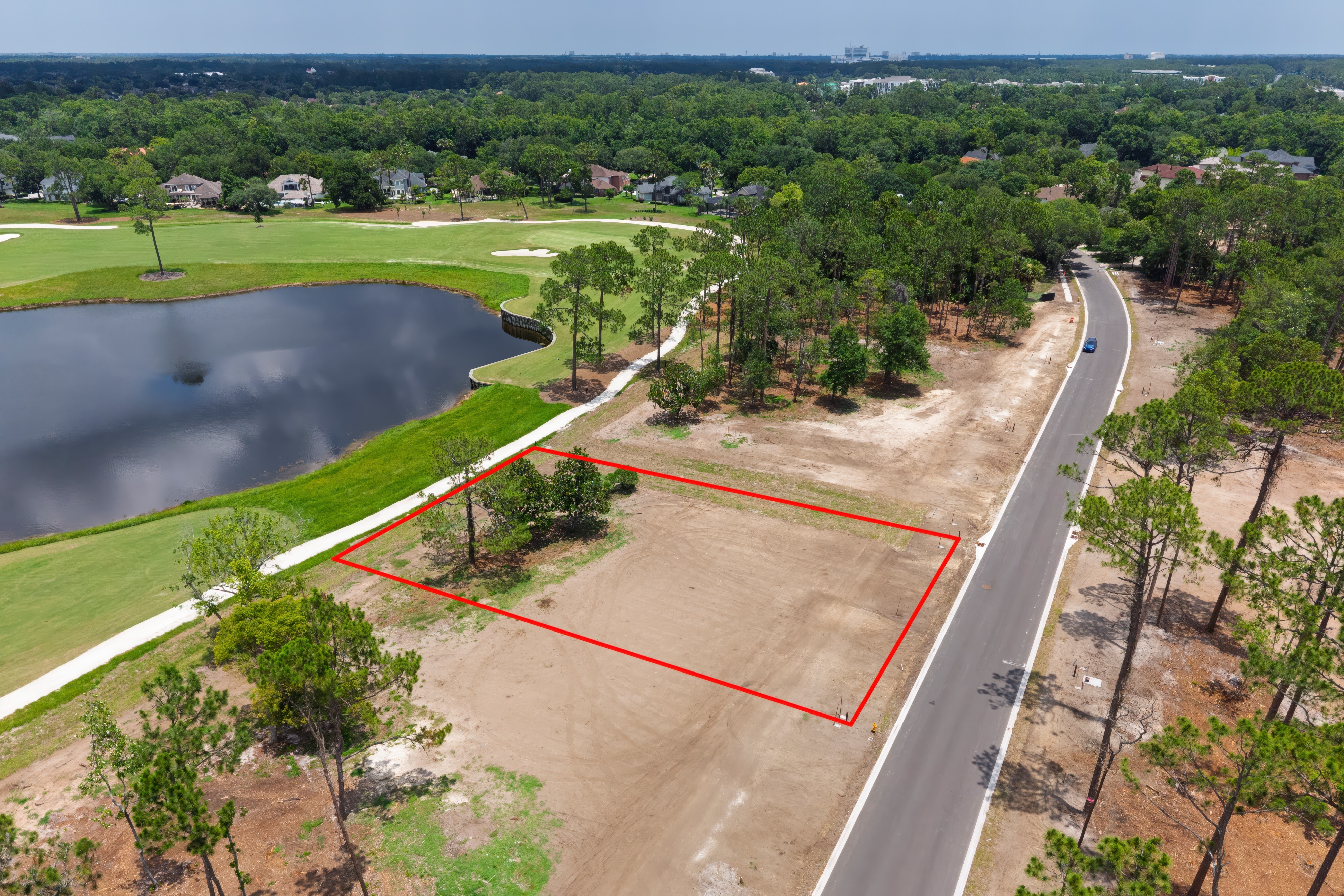 lot 51 image 3