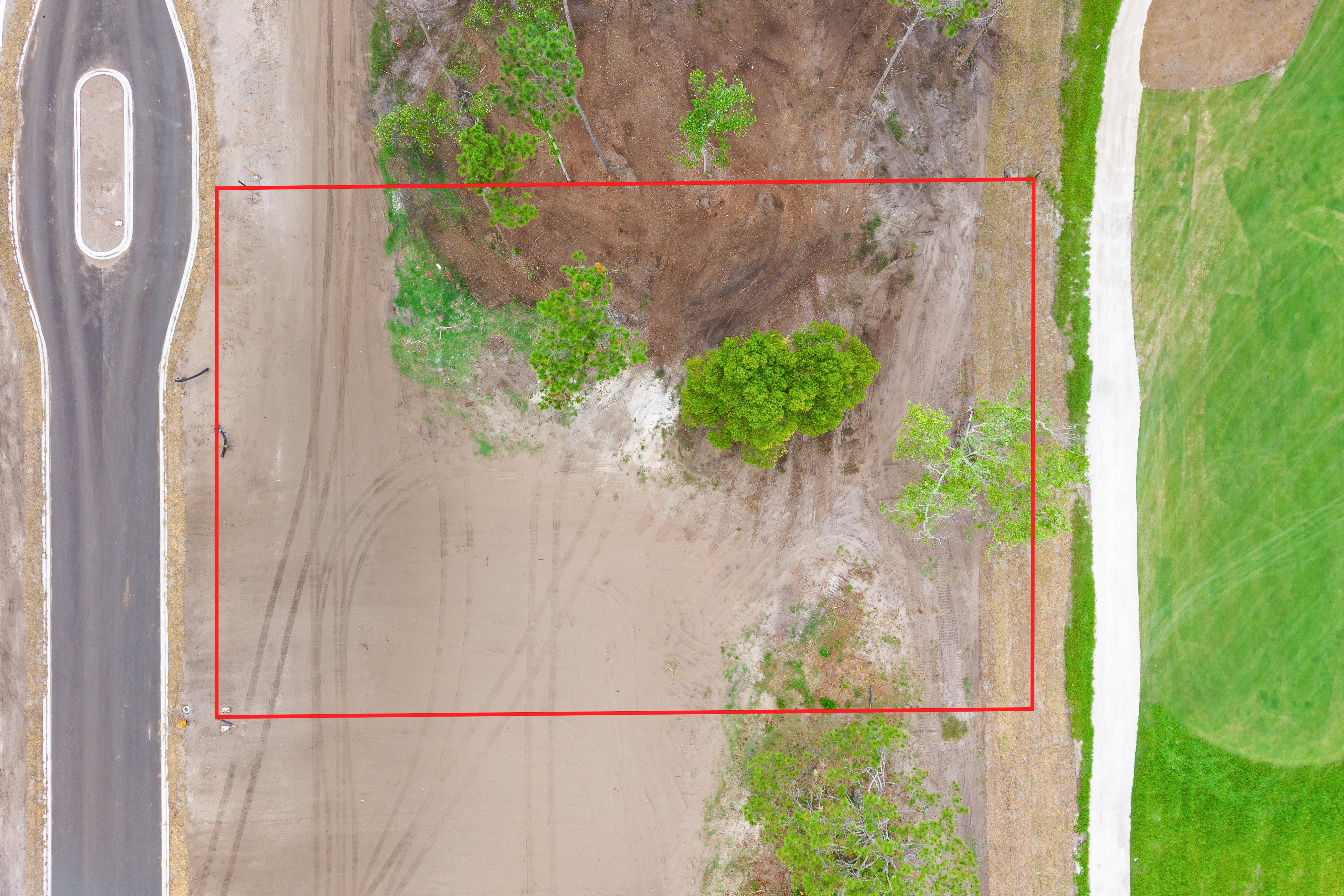 lot 52 image 4