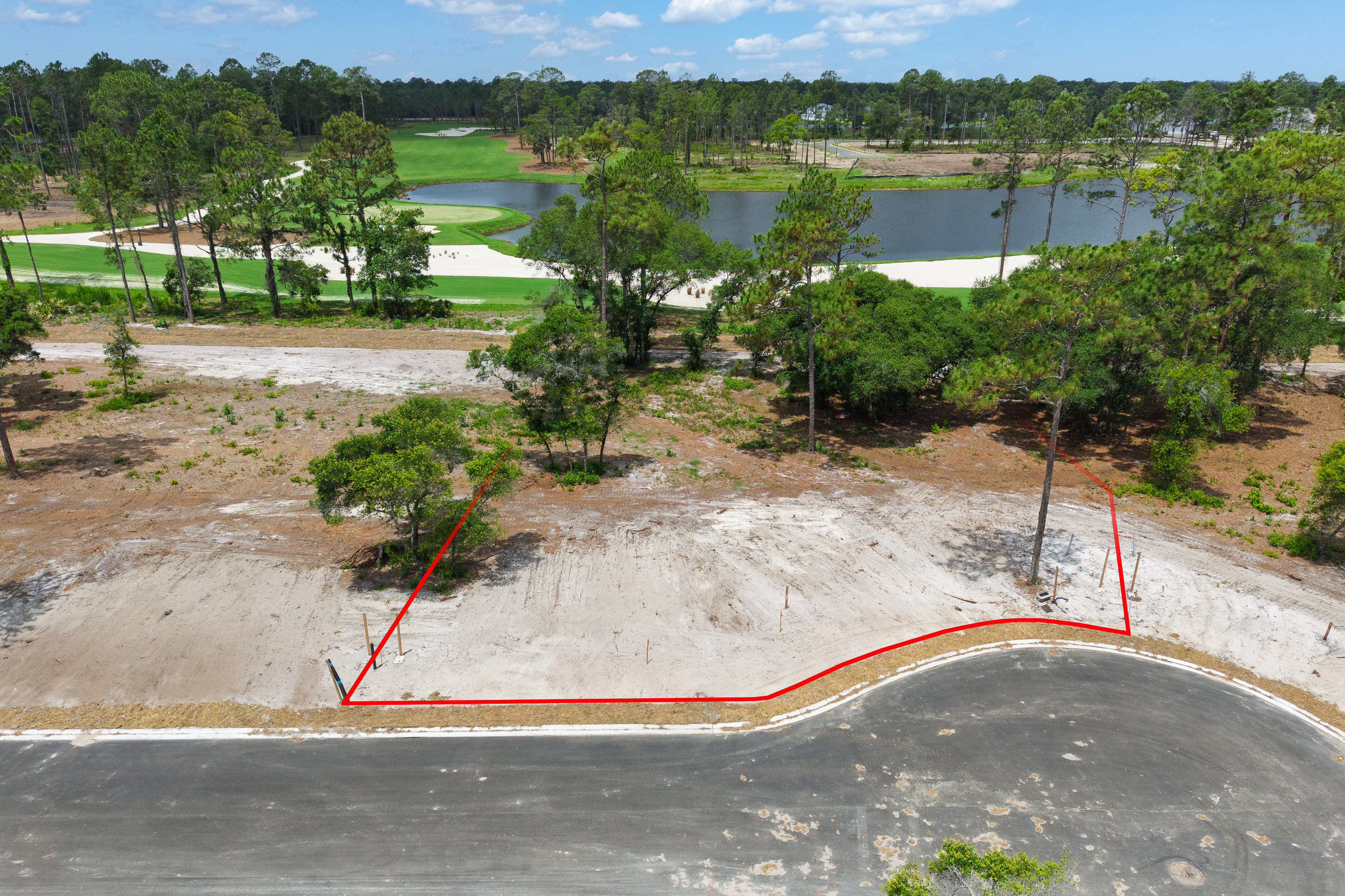 lot 63 image 4